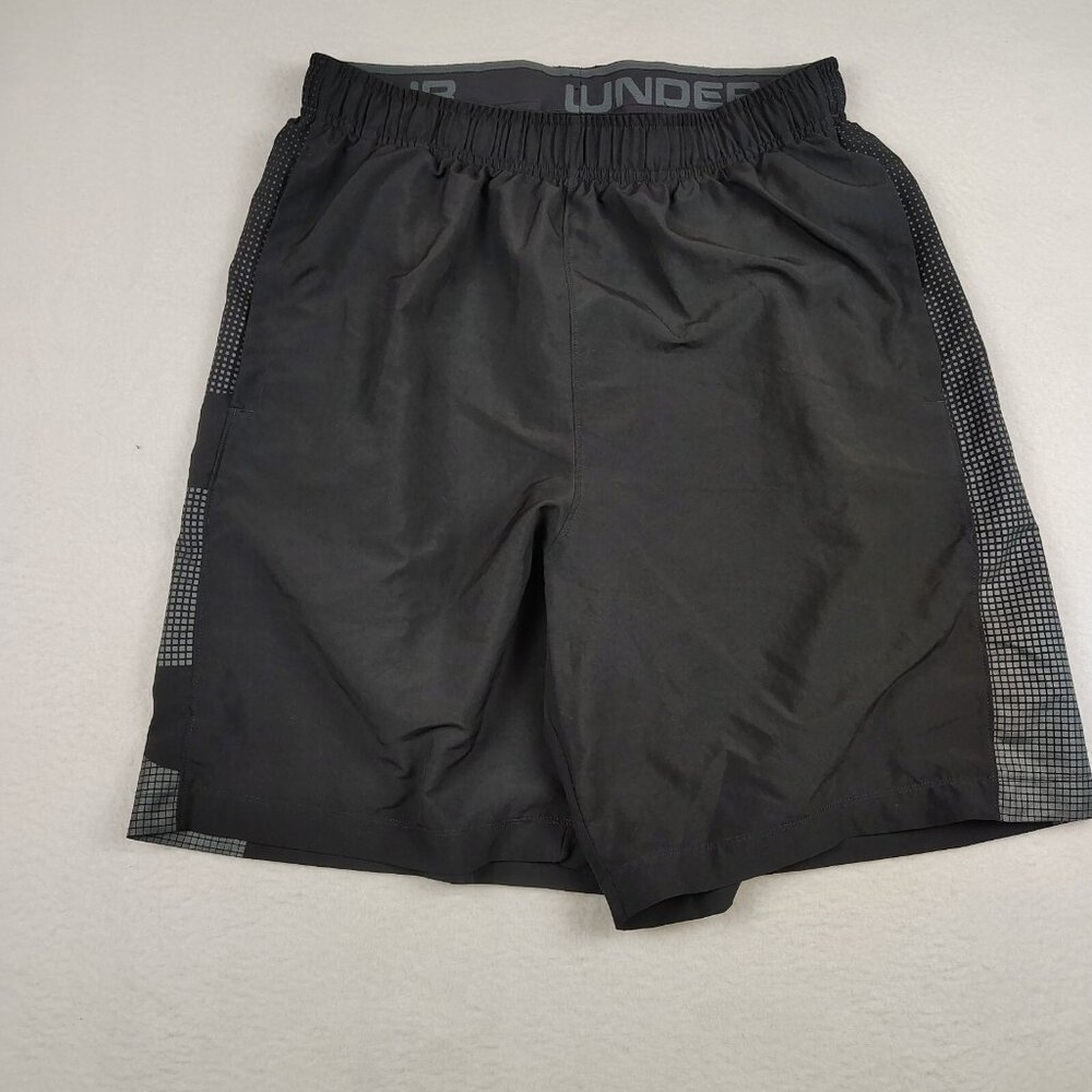 Under Armour Shorts Mens Medium Black Loose Fit Gym Athletic